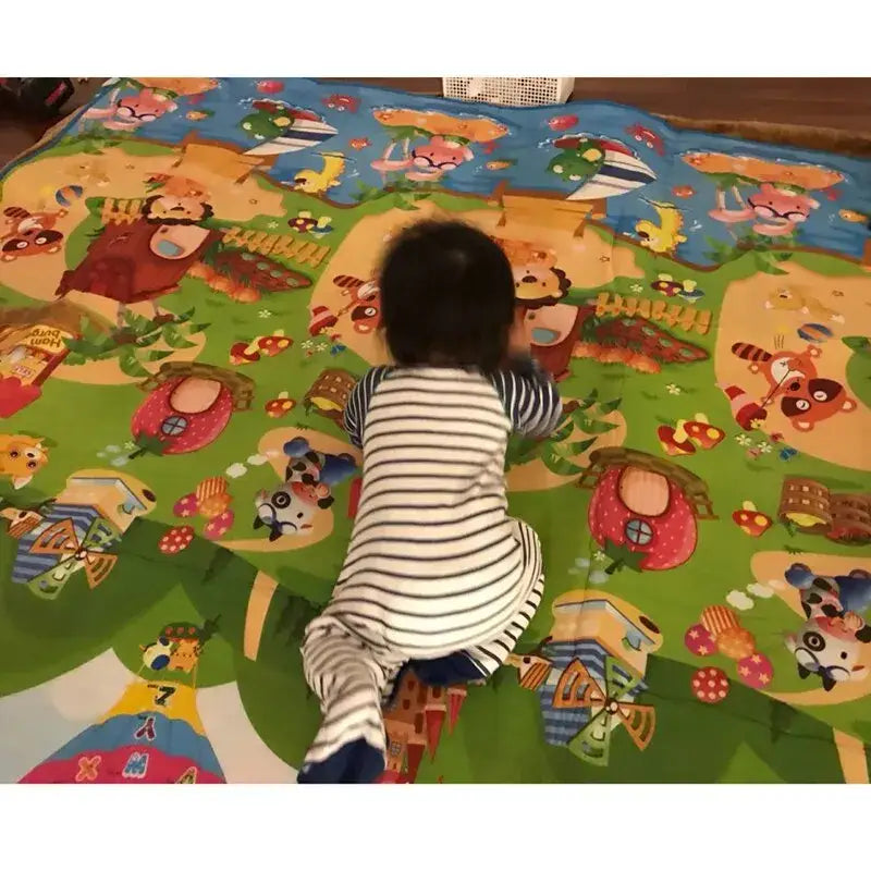 Tapis d’éveil bébé pas cher
