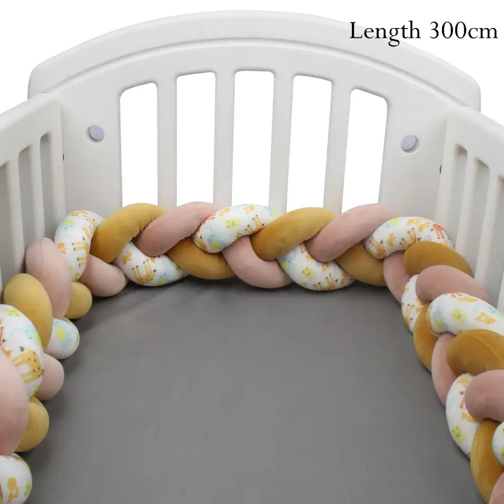 Tour de lit tressé original bébé